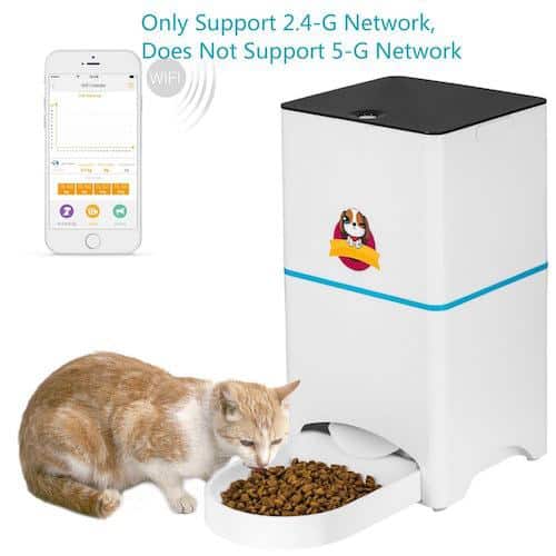 covered outdoor cat feeders