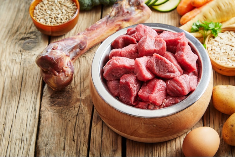 The 25 Best Raw Dog Foods in 2020 - Pet 